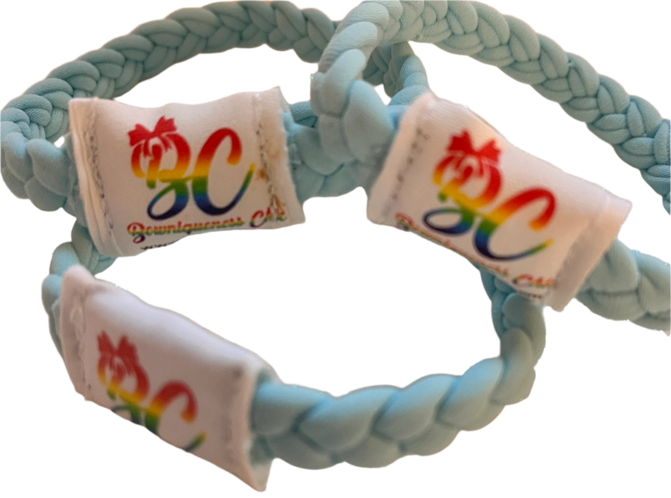 Athletic Chic Hairbands can be used at the gym. For running, walking, or just everyday hair wear. They are comfy on the hair and scalp. We use premium fabrics to maintain its quality. We do not use elastic or glue. Only sewn. 100% money back guaranteed