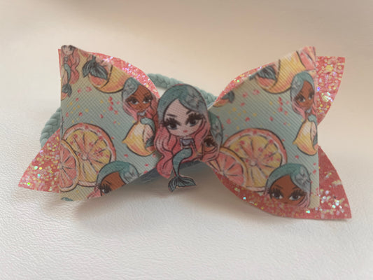 Mermaid Chic Hairbow in lighter tone